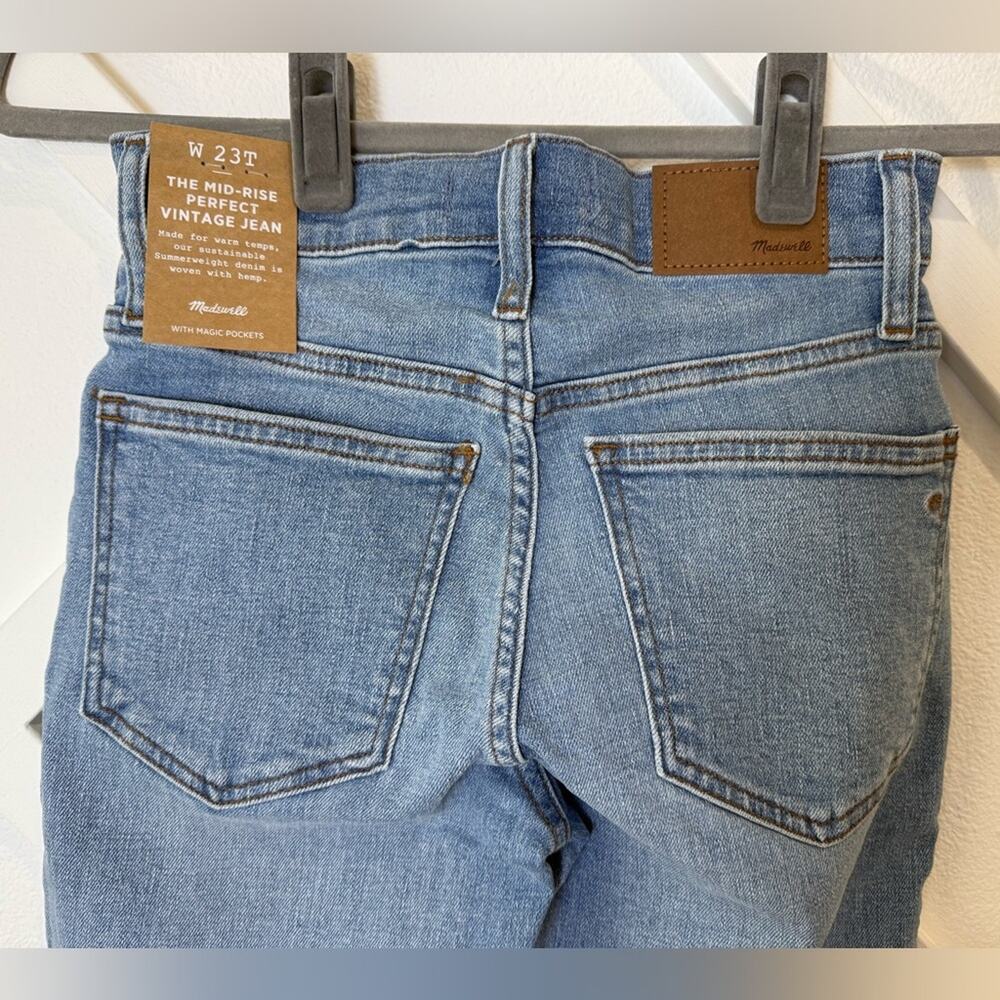 NWT Madewell The Mid Rise Perfect Vintage Jean in Alderton Wash Size 23 Tall - Picture 7 of 12